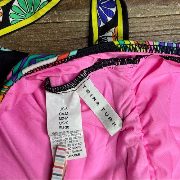 Trina Turk Sea Garden Multi One Piece Halter Cross-back Swimsuit Size 6 - Picture 10 of 11